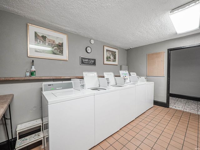 1100 Erie Ave Unit 704, Evansville, IN 47715
