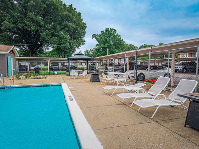 1100 Erie Ave Unit 704, Evansville, IN 47715
