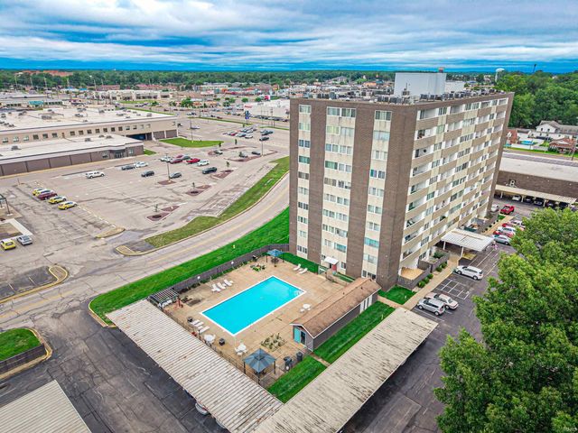1100 Erie Ave Unit 704, Evansville, IN 47715