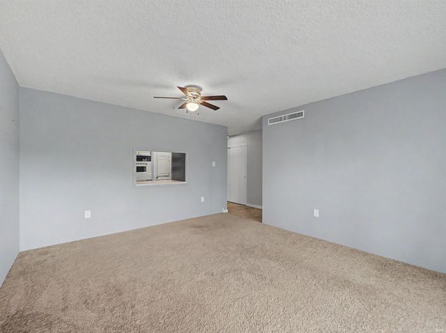 1100 Erie Ave Unit 704, Evansville, IN 47715