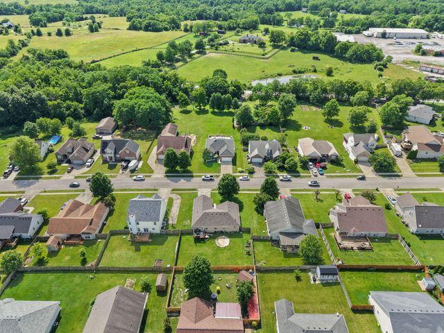 110 Fallow Circle, Georgetown, KY 40324