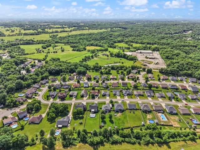 110 Fallow Circle, Georgetown, KY 40324