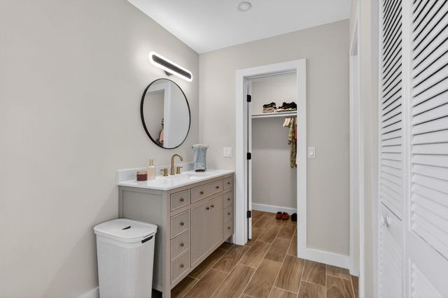 1101 Cactus Terrace 204, Delray Beach, FL 33445