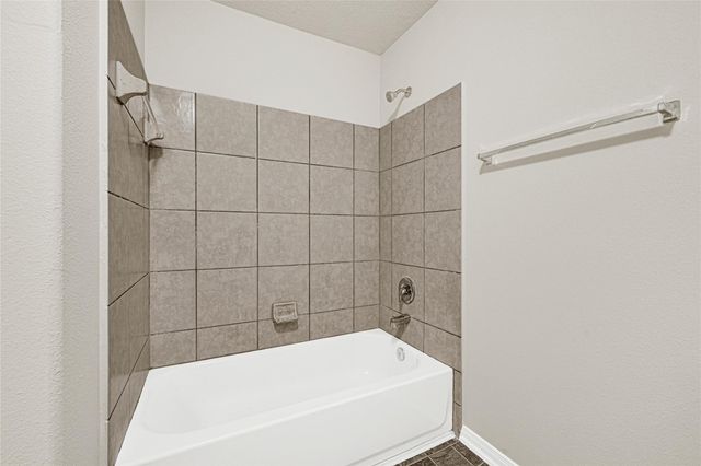 3219 Zephyr Glen Way, Houston, TX 77084