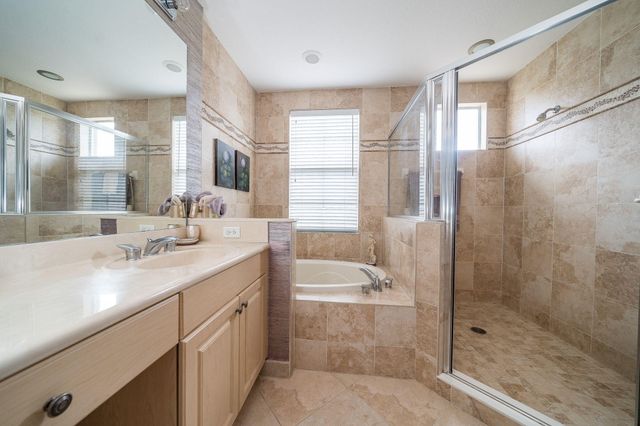 11860 Valencia Gardens Avenue, Palm Beach Gardens, FL 33410