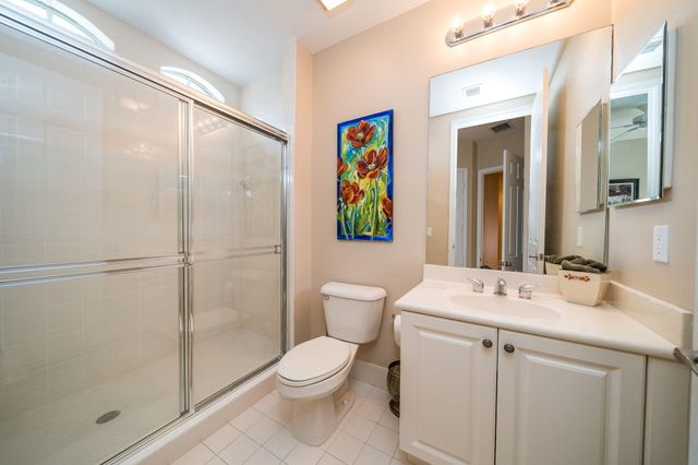 11860 Valencia Gardens Avenue, Palm Beach Gardens, FL 33410