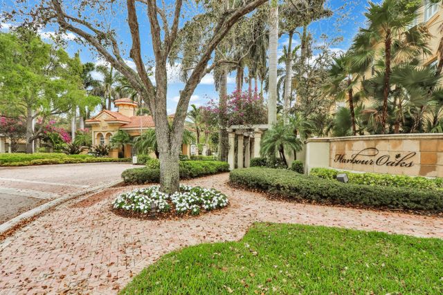 11860 Valencia Gardens Avenue, Palm Beach Gardens, FL 33410