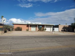 2611 S Sarnoff Drive, Tucson, AZ 85730