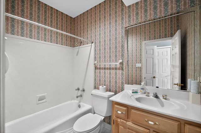 3266 PATCHES DR, Bartlett, TN 38133