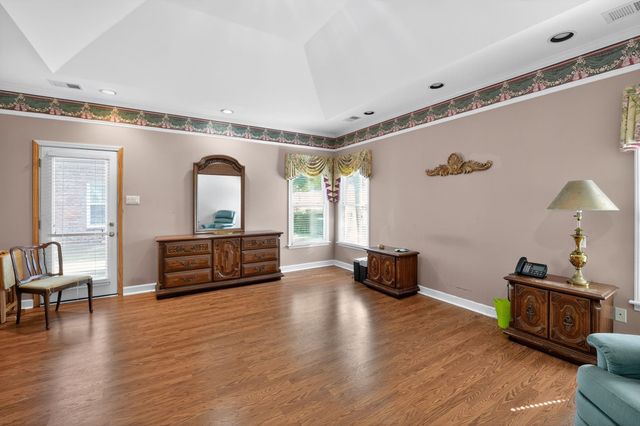 3266 PATCHES DR, Bartlett, TN 38133