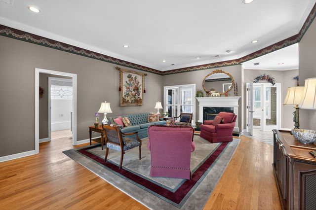 3266 PATCHES DR, Bartlett, TN 38133