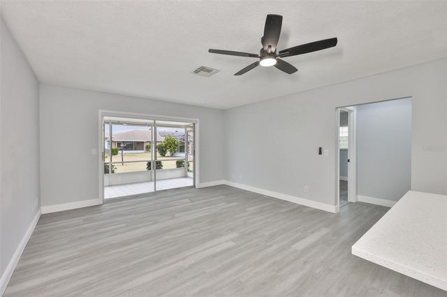 1007 STRAWPOCKET PLACE, Sun City Center, FL 33573