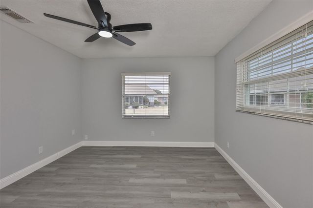 1007 STRAWPOCKET PLACE, Sun City Center, FL 33573