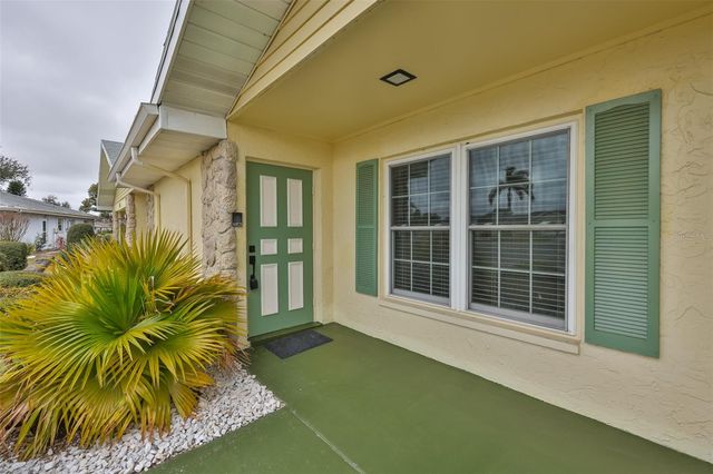 1007 STRAWPOCKET PLACE, Sun City Center, FL 33573