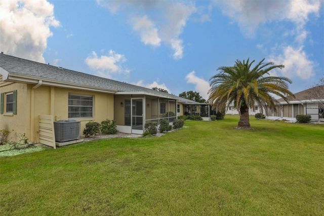 1007 STRAWPOCKET PLACE, Sun City Center, FL 33573