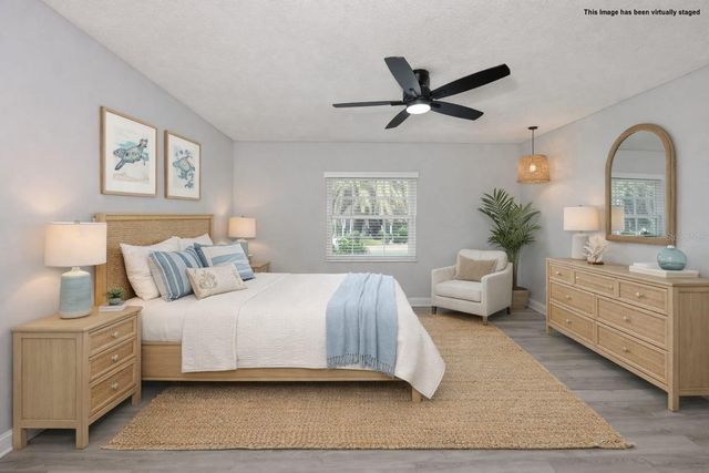 1007 STRAWPOCKET PLACE, Sun City Center, FL 33573