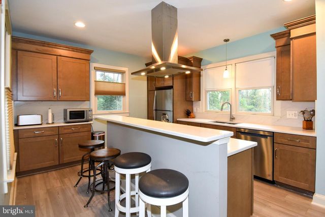 6112 NAVAL AVE, Lanham, MD 20706