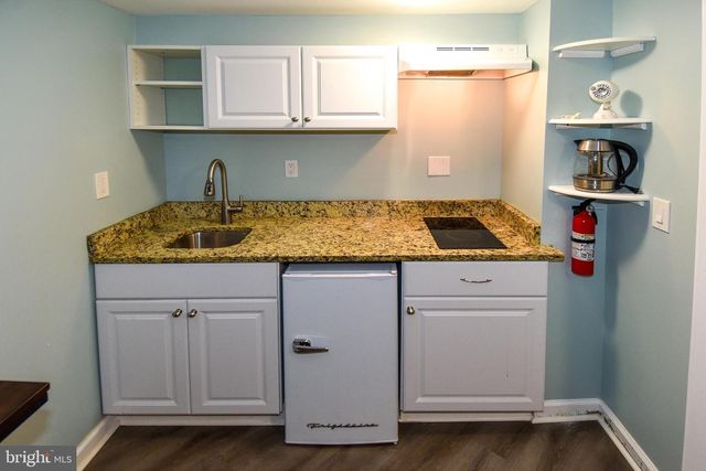 6112 NAVAL AVE, Lanham, MD 20706