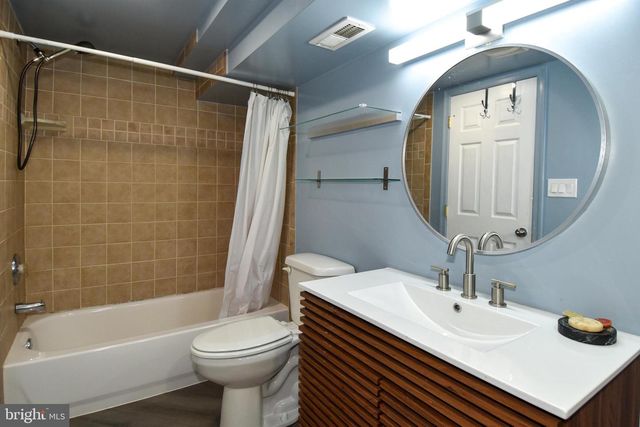 6112 NAVAL AVE, Lanham, MD 20706