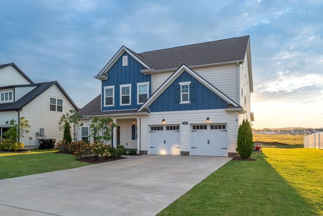 5404 Bridgemore Blvd, Murfreesboro, TN 37129
