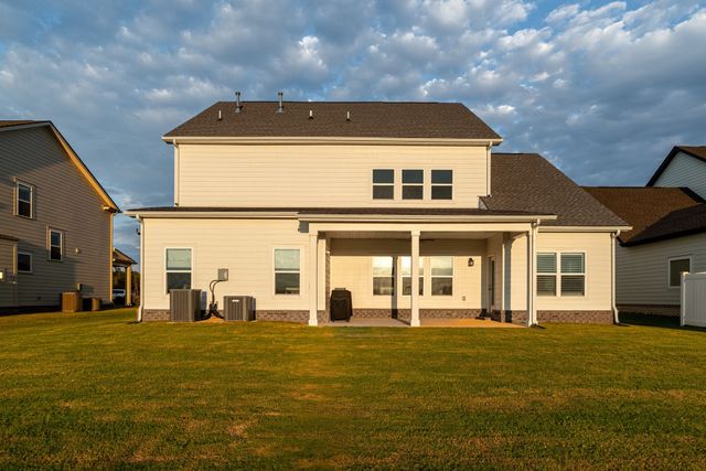 5404 Bridgemore Blvd, Murfreesboro, TN 37129