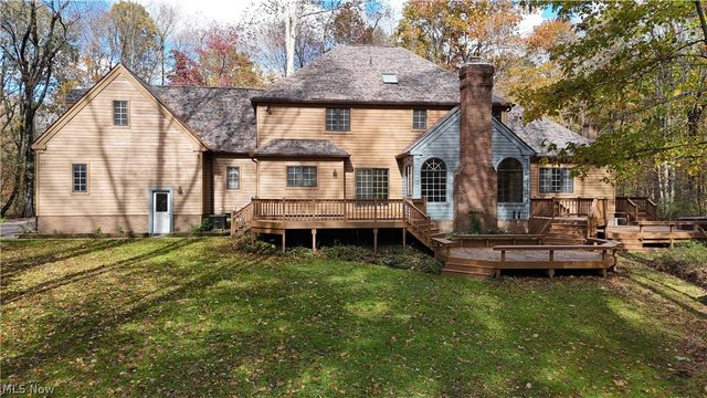8215 Whispering Pines Drive, Novelty, OH 44072