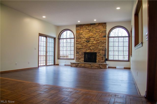 8215 Whispering Pines Drive, Novelty, OH 44072