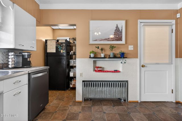 1087 Laura Street, Rotterdam, NY 12306