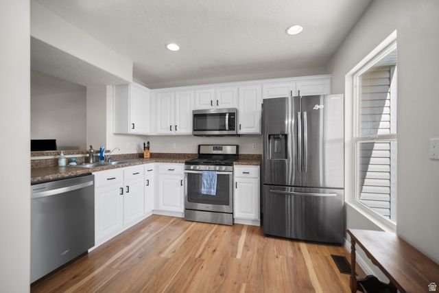 239 W SPEYSIDE WAY, Murray, UT 84107