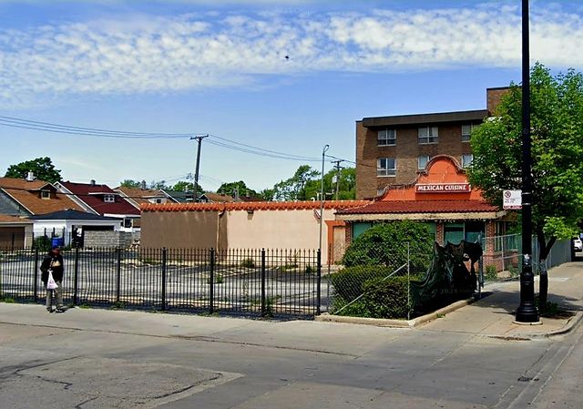 2430 N Central Avenue, Chicago, IL 60639