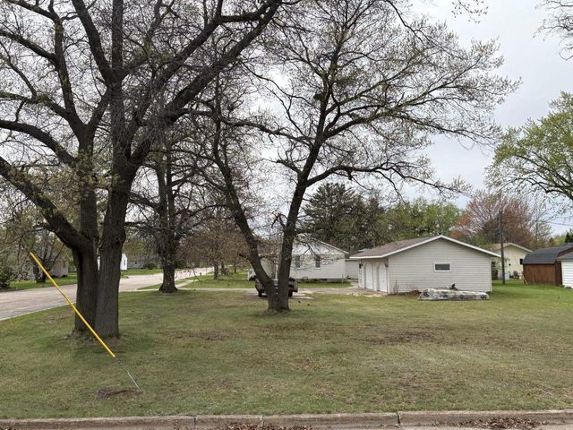 1521 MONROE STREET, Wisconsin Rapids, WI 54494