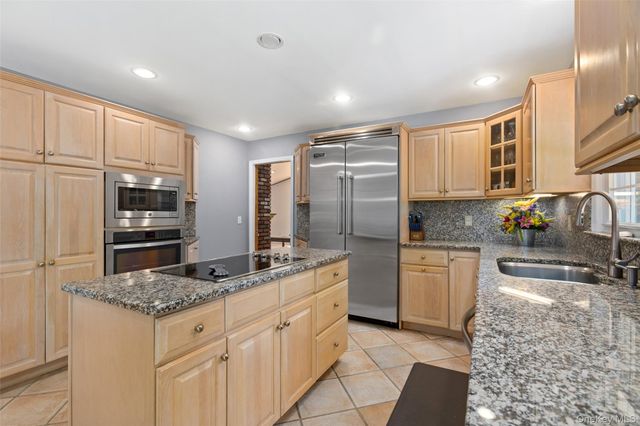 2 Lalli Drive, Katonah, NY 10536