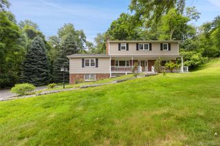 2 Lalli Drive, Katonah, NY 10536