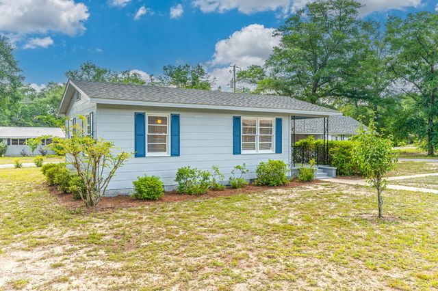 44 Oxford Street, Defuniak Springs, FL 32435