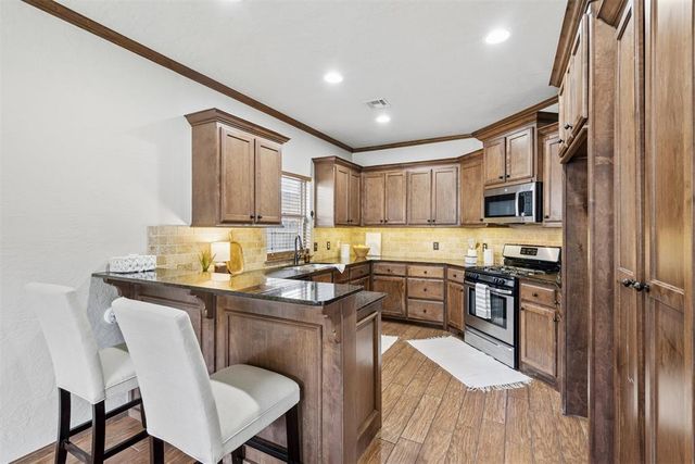 709 Blue Ridge Road, Moore, OK 73160