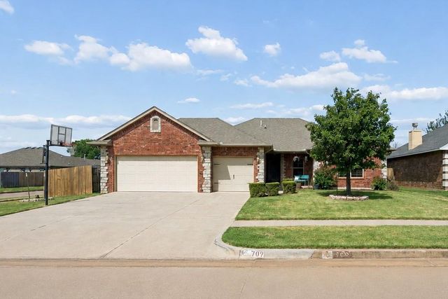 709 Blue Ridge Road, Moore, OK 73160