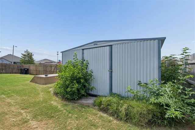709 Blue Ridge Road, Moore, OK 73160