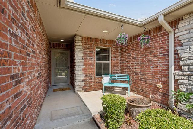 709 Blue Ridge Road, Moore, OK 73160