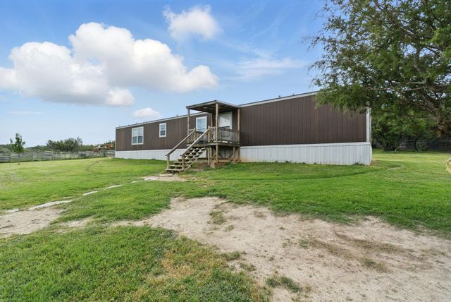 7535 WD Court, Lipan, TX 76462