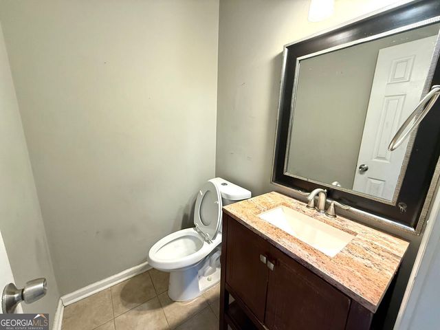 1563 Oak Park Court, Suwanee, GA 30024