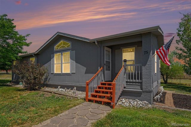 75 W Crawford Avenue, Keenesburg, CO 80643