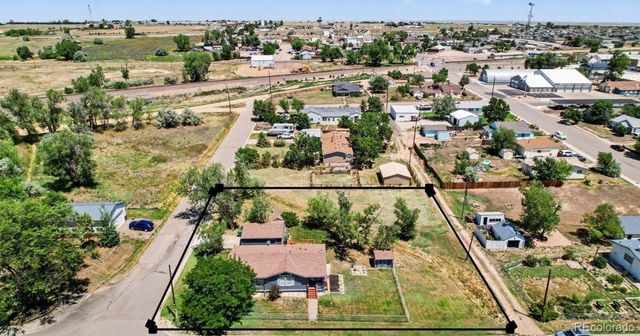 75 W Crawford Avenue, Keenesburg, CO 80643