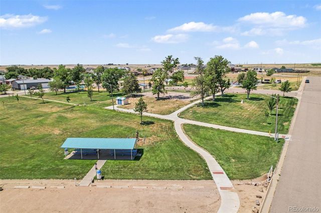 75 W Crawford Avenue, Keenesburg, CO 80643