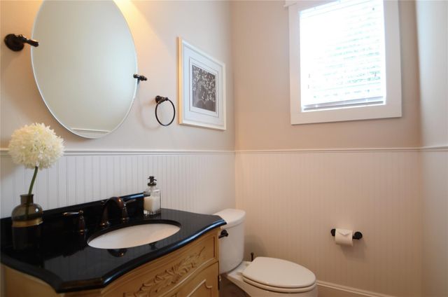 8610 Ashland Way, Houston, TX 77055