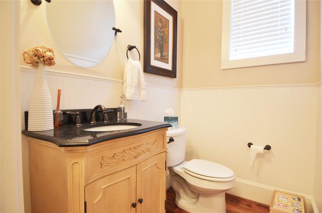 8610 Ashland Way, Houston, TX 77055