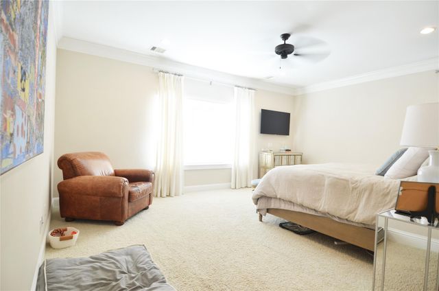 8610 Ashland Way, Houston, TX 77055