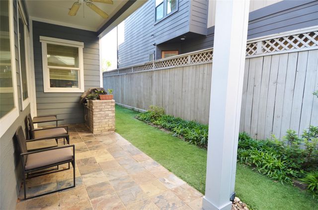 8610 Ashland Way, Houston, TX 77055