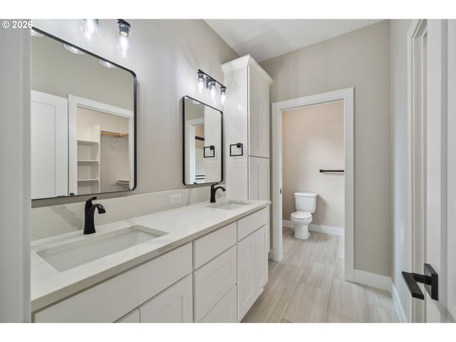 34620 Creekside Dr, Manzanita, OR 97130