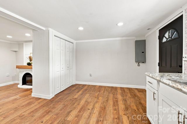14 E Indiana Avenue, Asheville, NC 28806