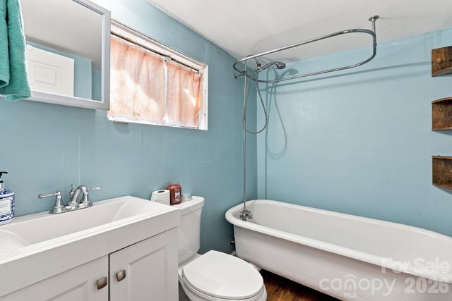 14 E Indiana Avenue, Asheville, NC 28806